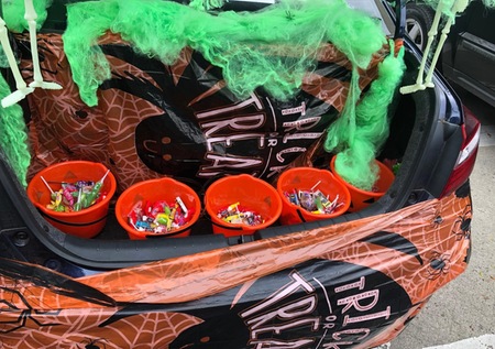 Union Men's and Women's Basketball Host Trunk or Treat