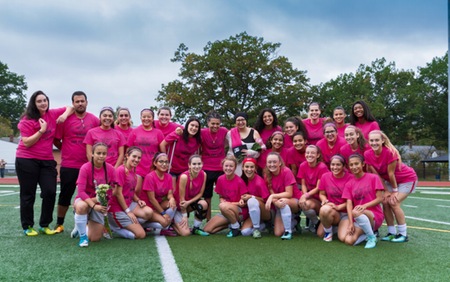 Guest Coach Has Large Impact on Women's Soccer Team